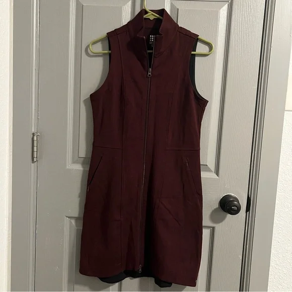 Title Nine Burgundy Zip-Front Mini Dress nwot - Picture 5 of 6